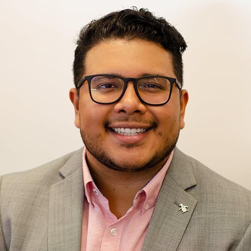Israel Hernandez Headshot 500 x 500